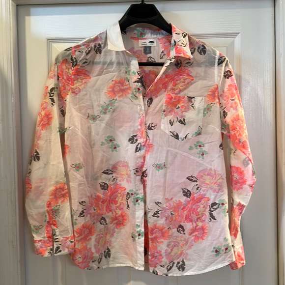 Old Navy floral button down XL - Picture 1 of 6